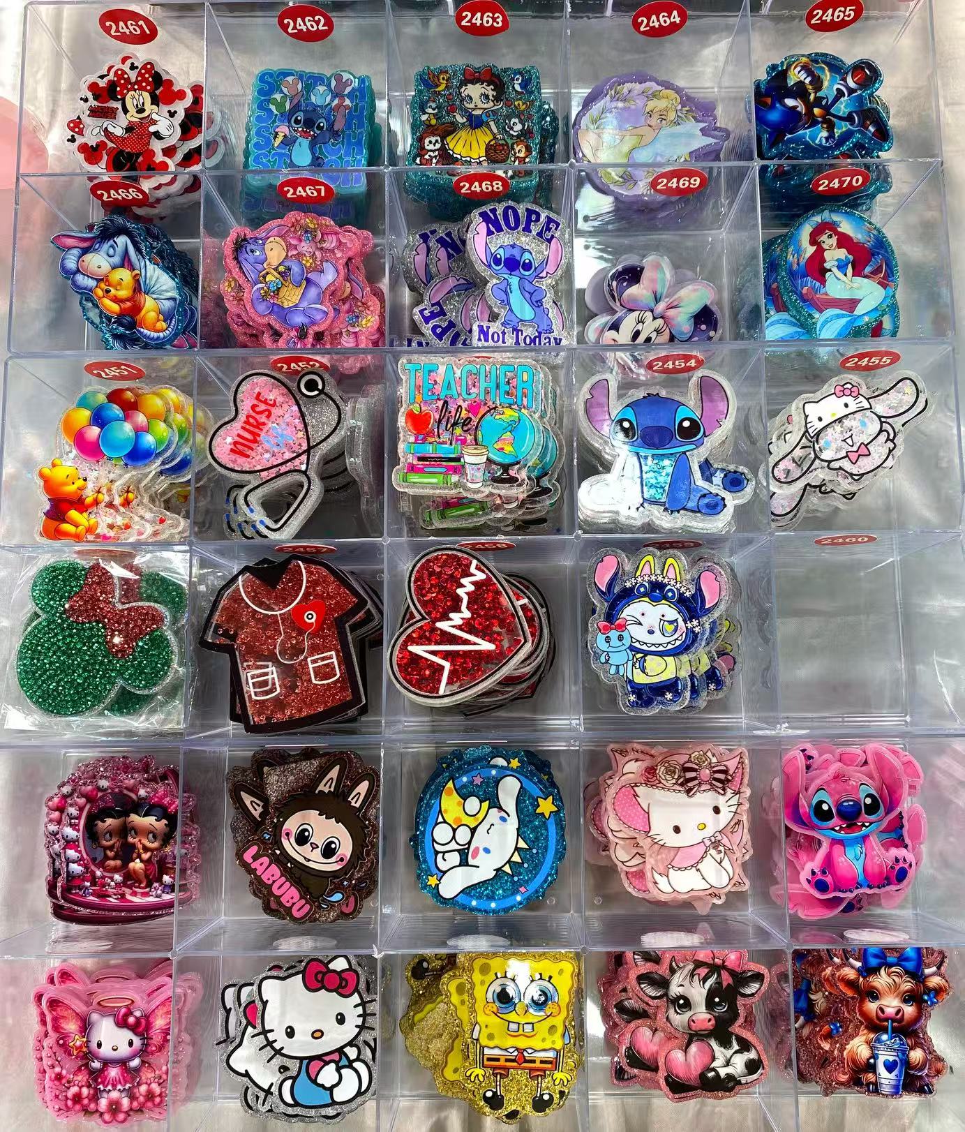 【KKK】10 spaces acrylic classification display box (same model as Emily)