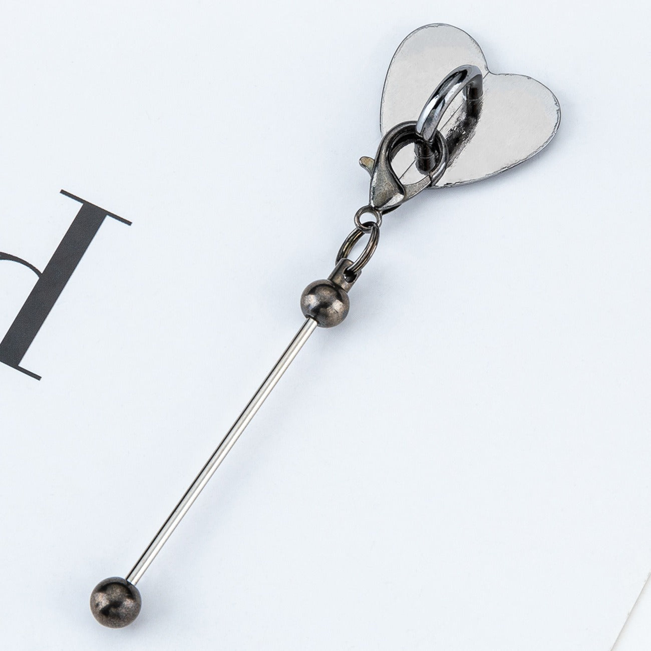 00071# DIY Beaded Heart Sticker Hook Tabletop Cup Sticker Hook Pendant Perforation Free Metal Heart Sticker Hook
