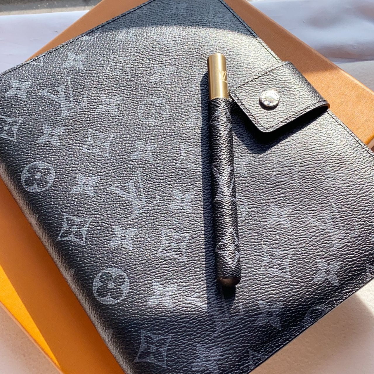 00305# HQ-Leather LV  Planner notebooks