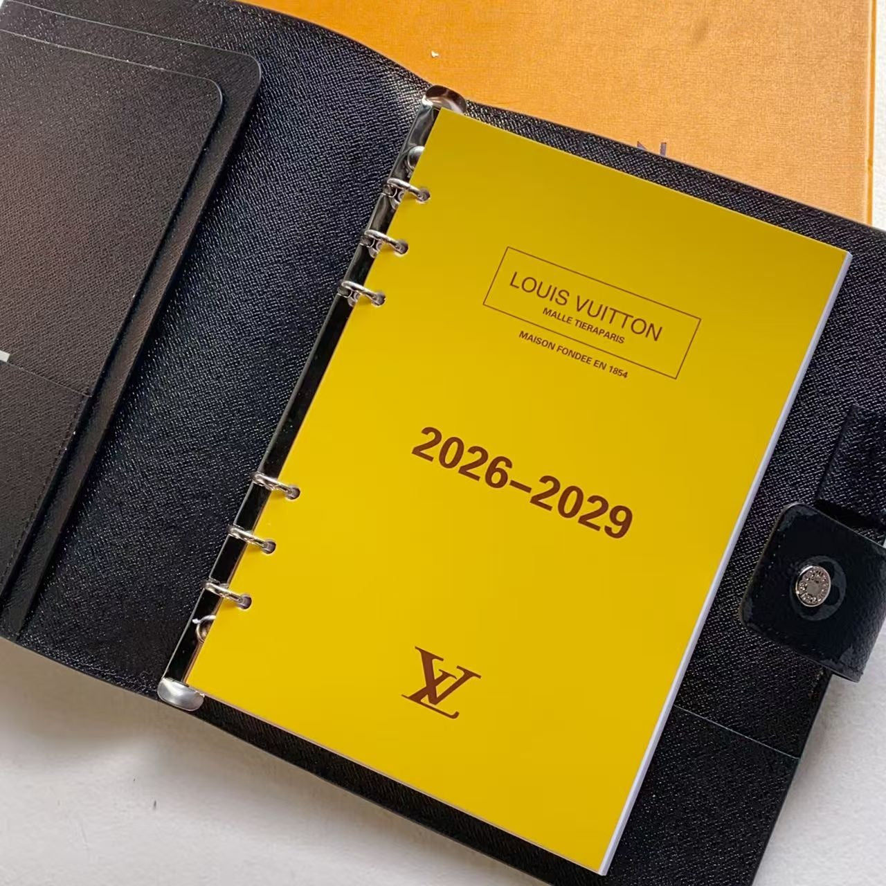 00305# HQ-Leather LV  Planner notebooks