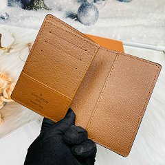 【666】passport holder