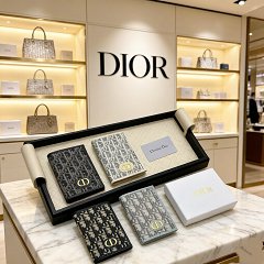 【666】passport holder