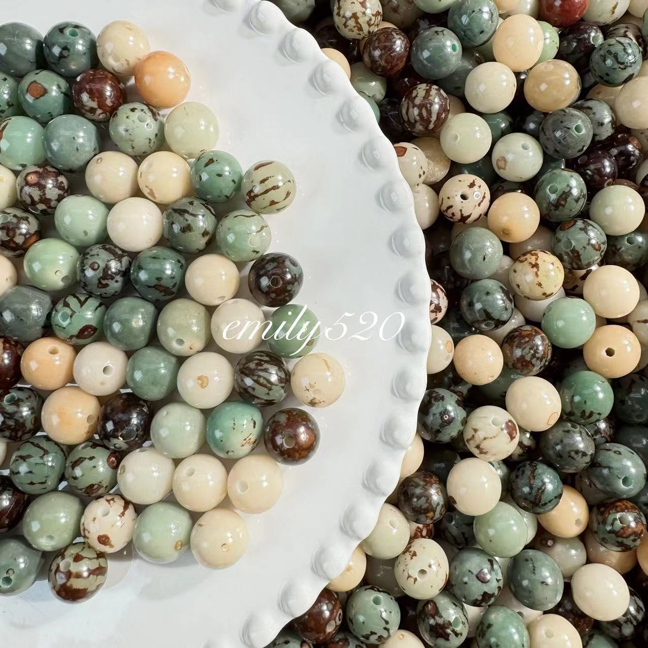 【C241】🌲Pine Forest Glass Beads Mix