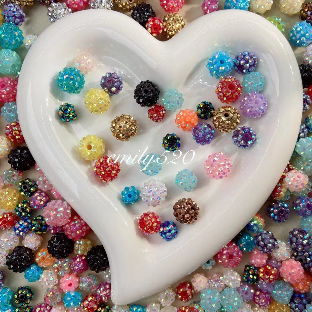 【U012】✨ New✨️10-18 MM Mix Shiny Beads