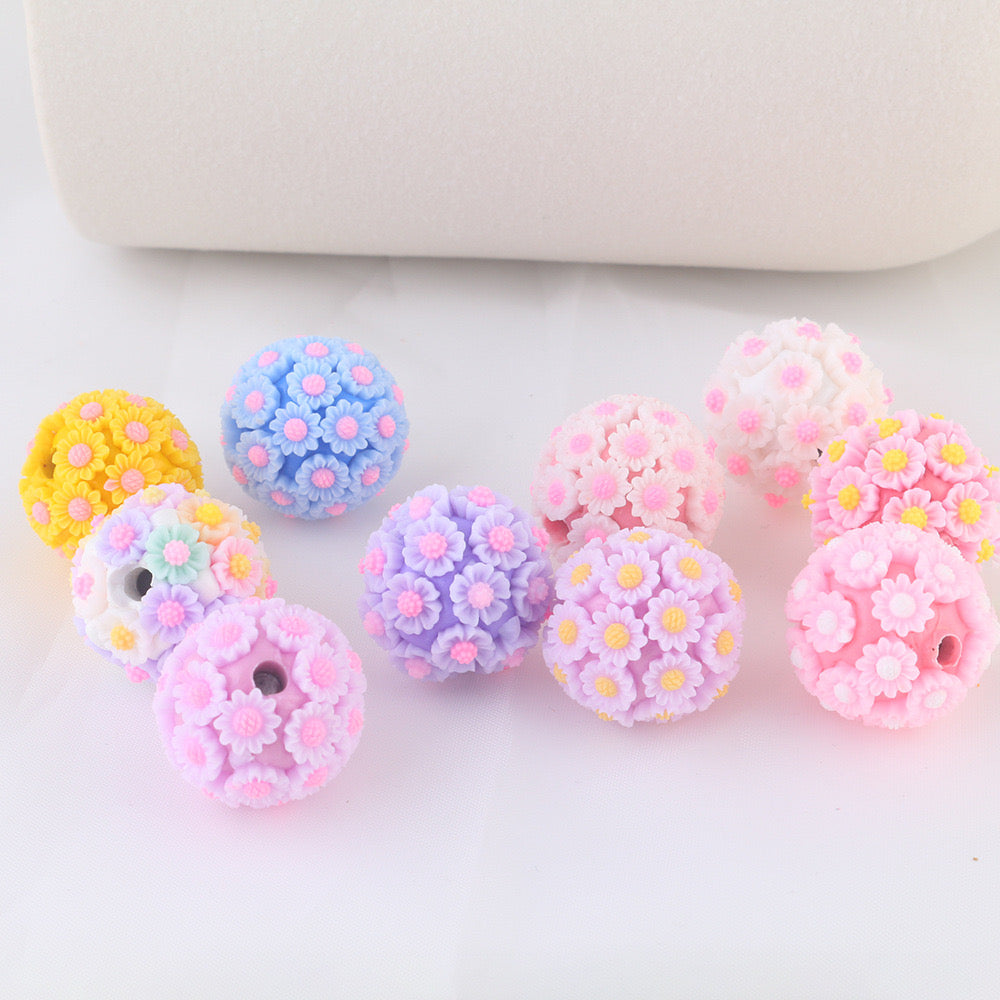 【C312】💐 Daisy Ball Of Flowers Handmade 20MM Beads