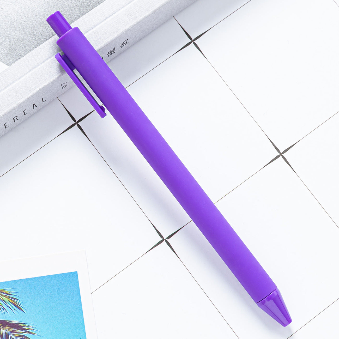 Plastic ballpoint pens for pen wrap DIY