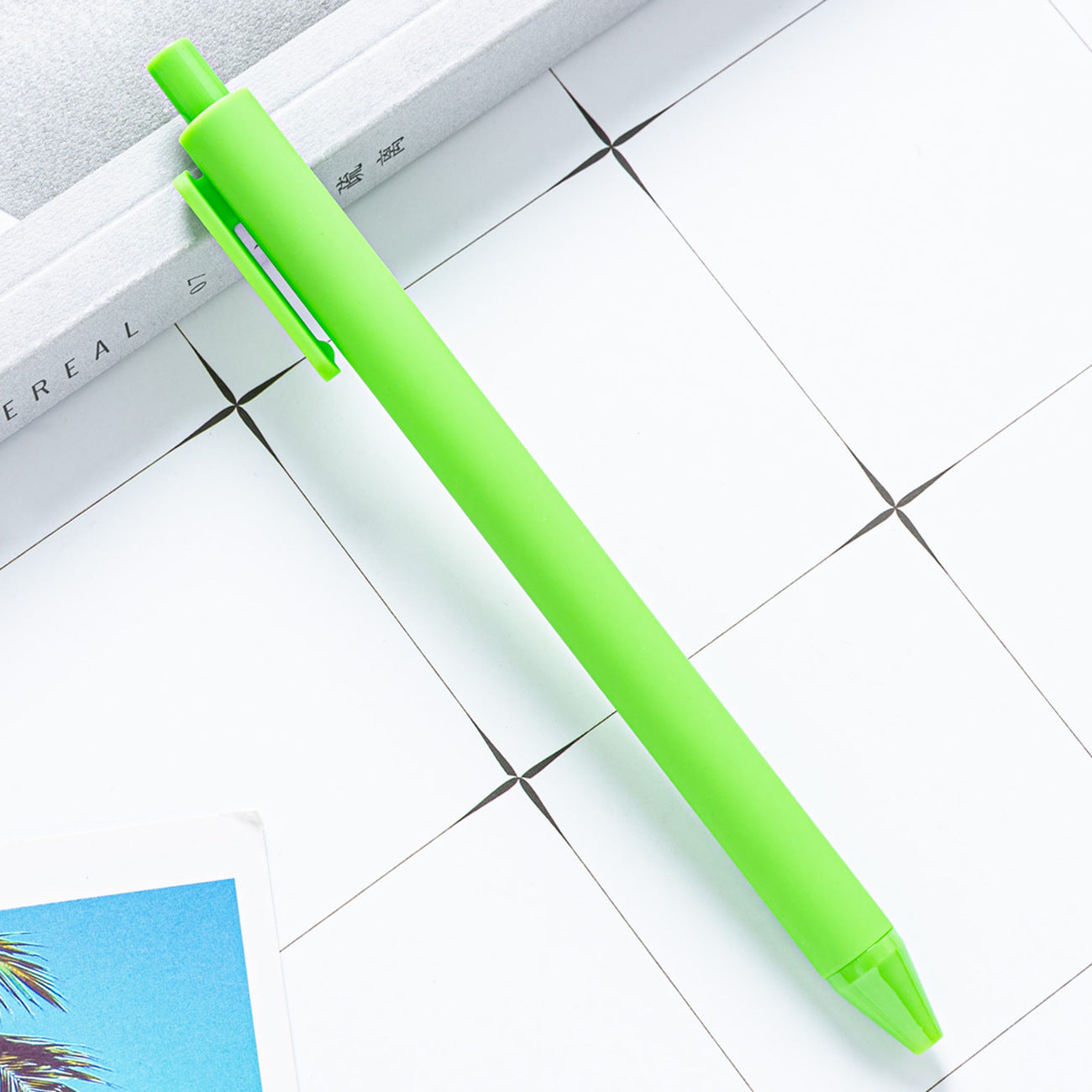 Plastic ballpoint pens for pen wrap DIY