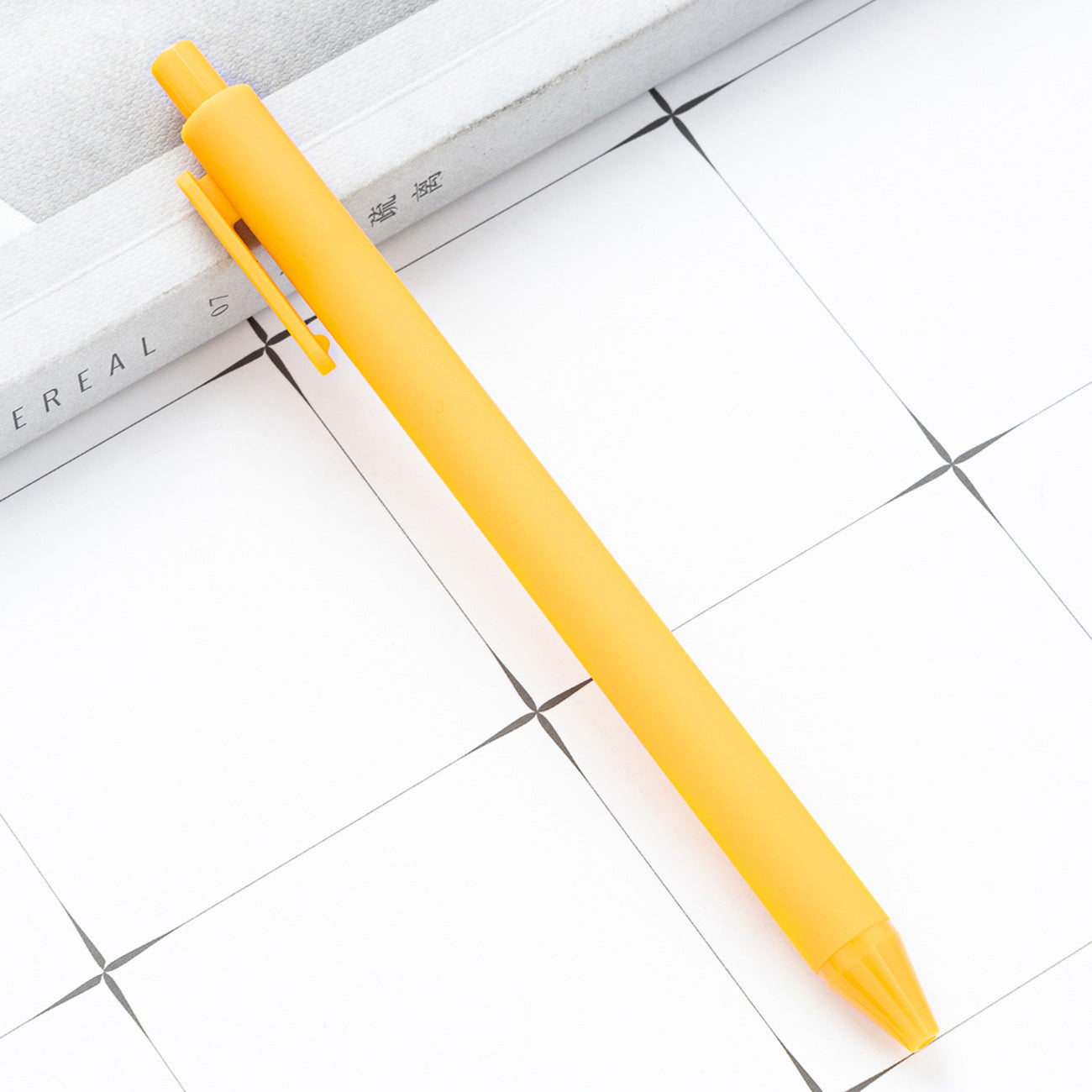 Plastic ballpoint pens for pen wrap DIY