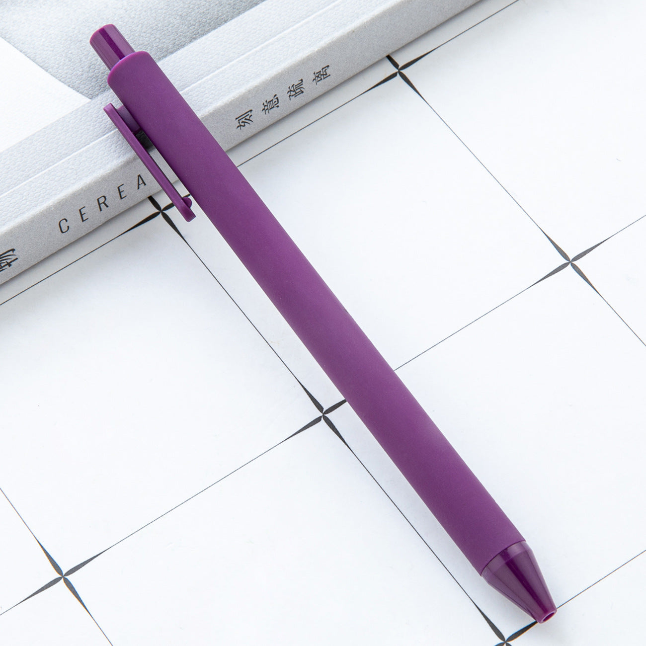 Plastic ballpoint pens for pen wrap DIY