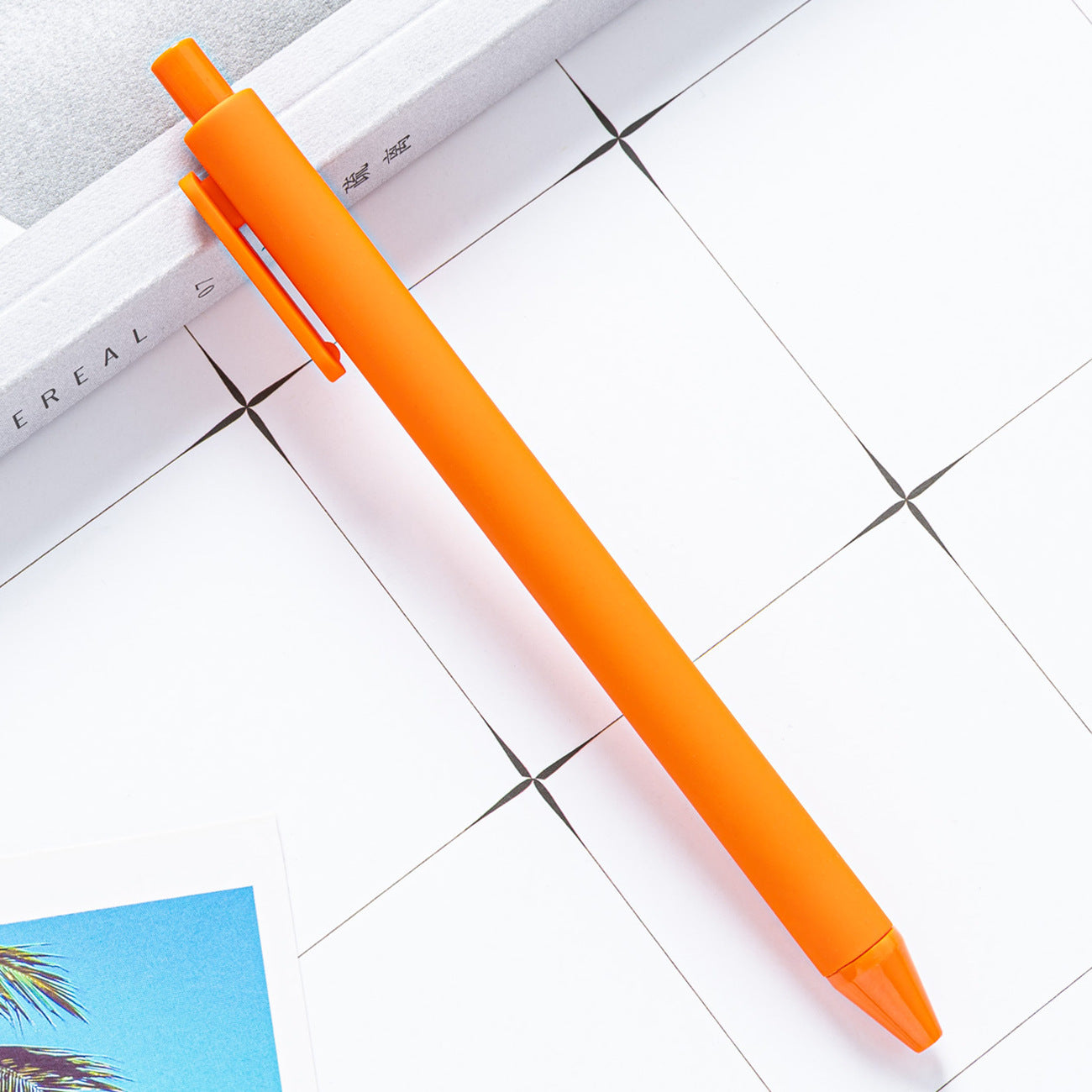 Plastic ballpoint pens for pen wrap DIY