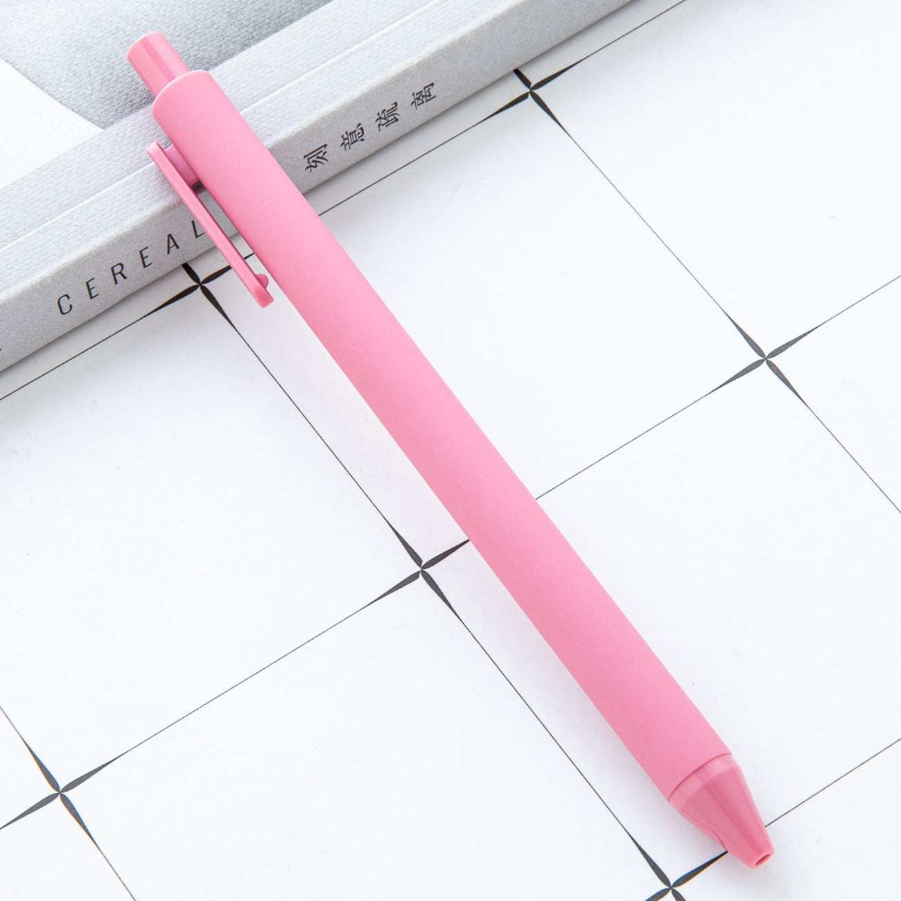 Plastic ballpoint pens for pen wrap DIY