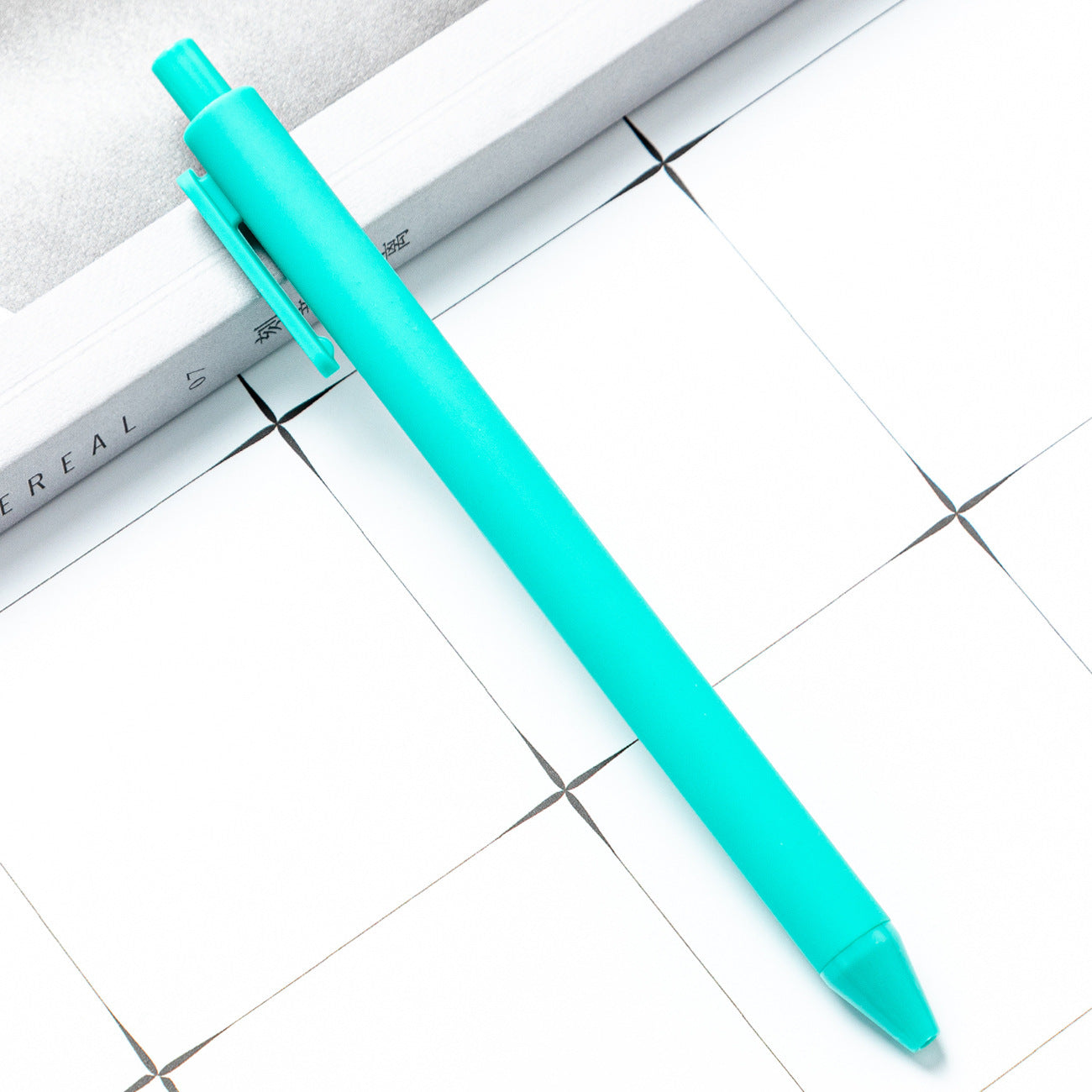 Plastic ballpoint pens for pen wrap DIY