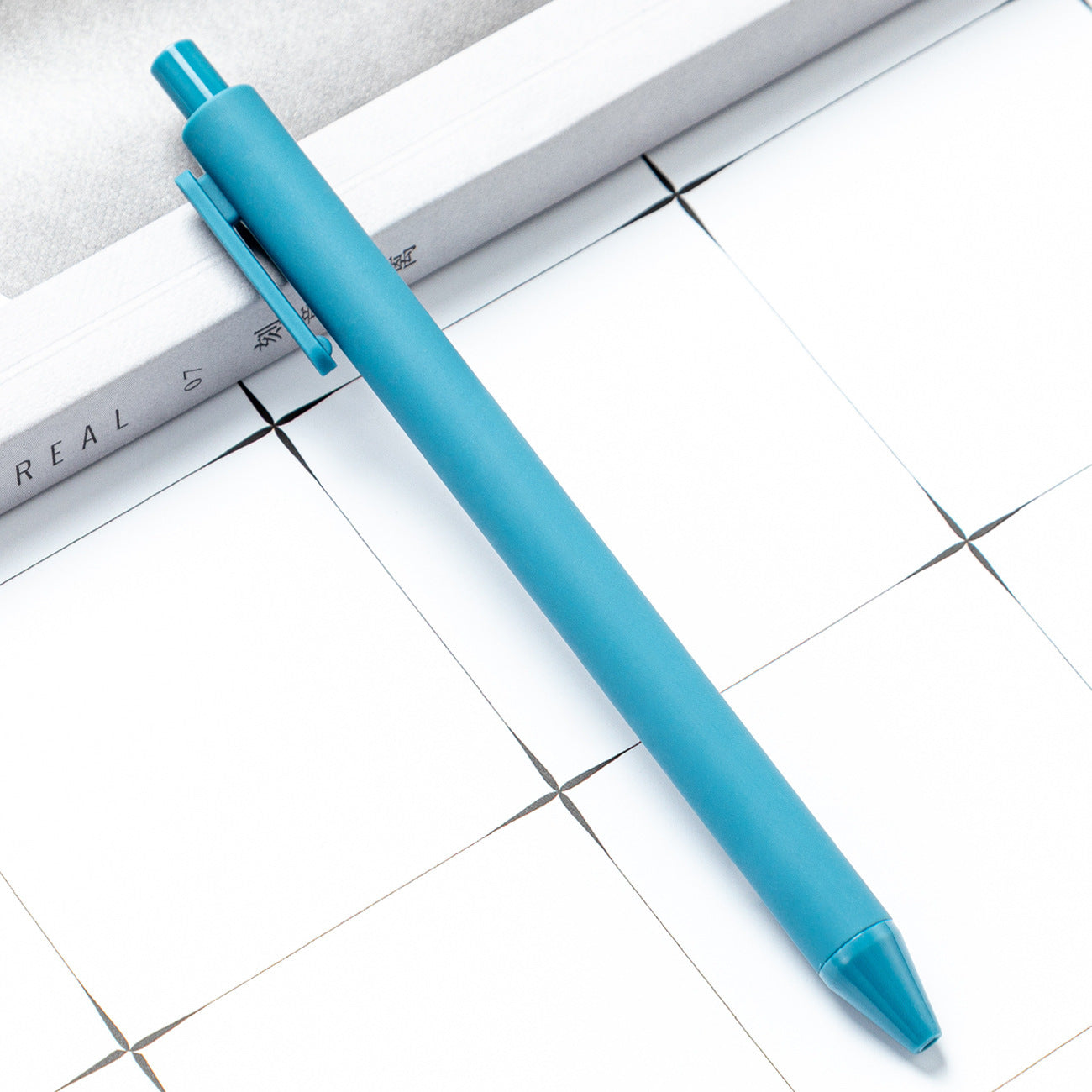 Plastic ballpoint pens for pen wrap DIY