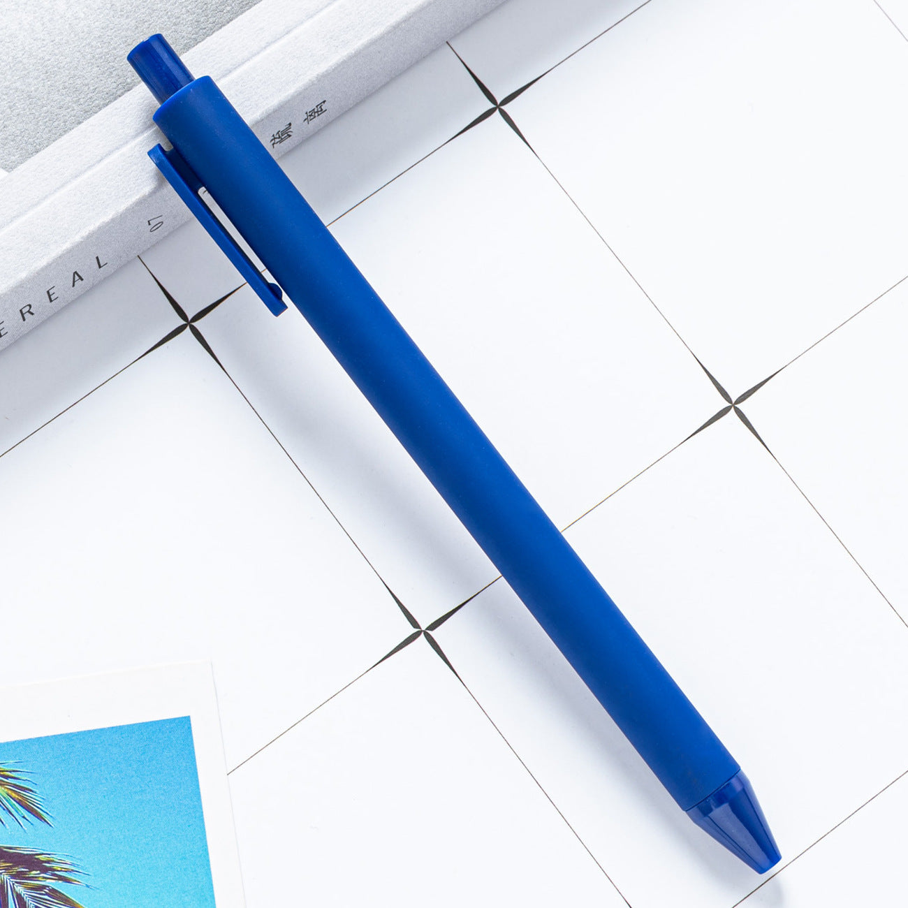 Plastic ballpoint pens for pen wrap DIY