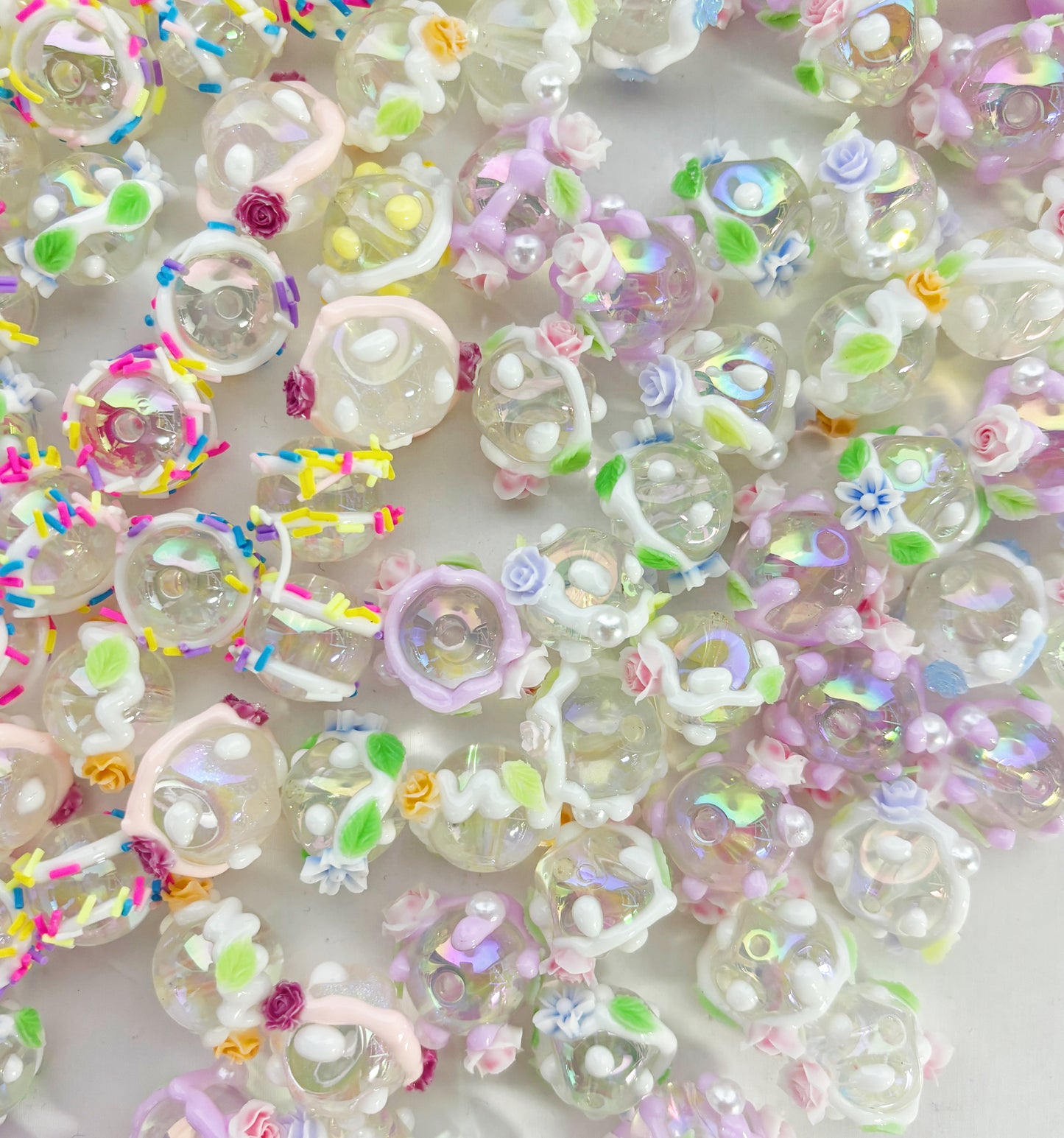 【C369】Hand Drawn Flower Acrylic 16 CM Beads