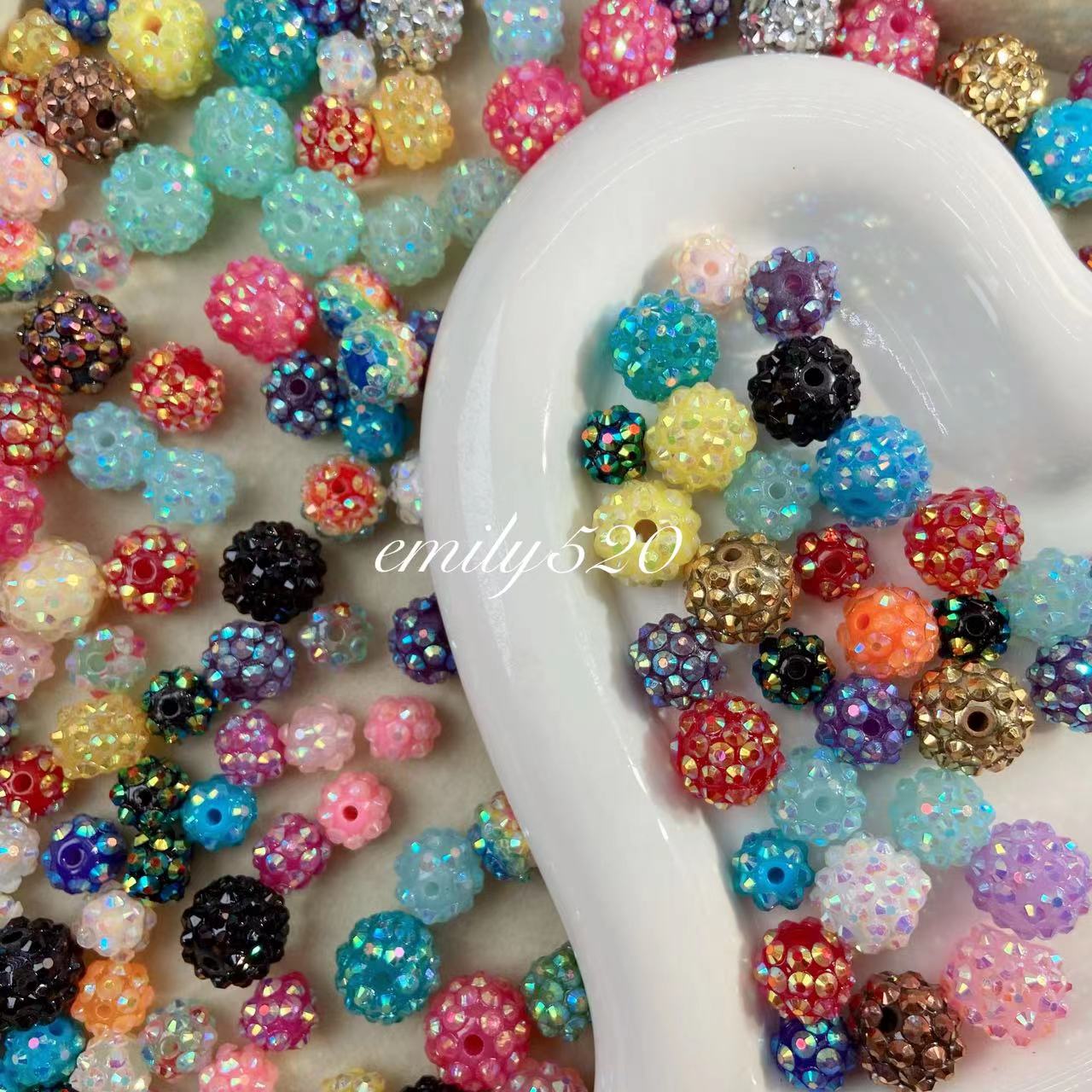 【U012】✨ New✨️10-18 MM Mix Shiny Beads