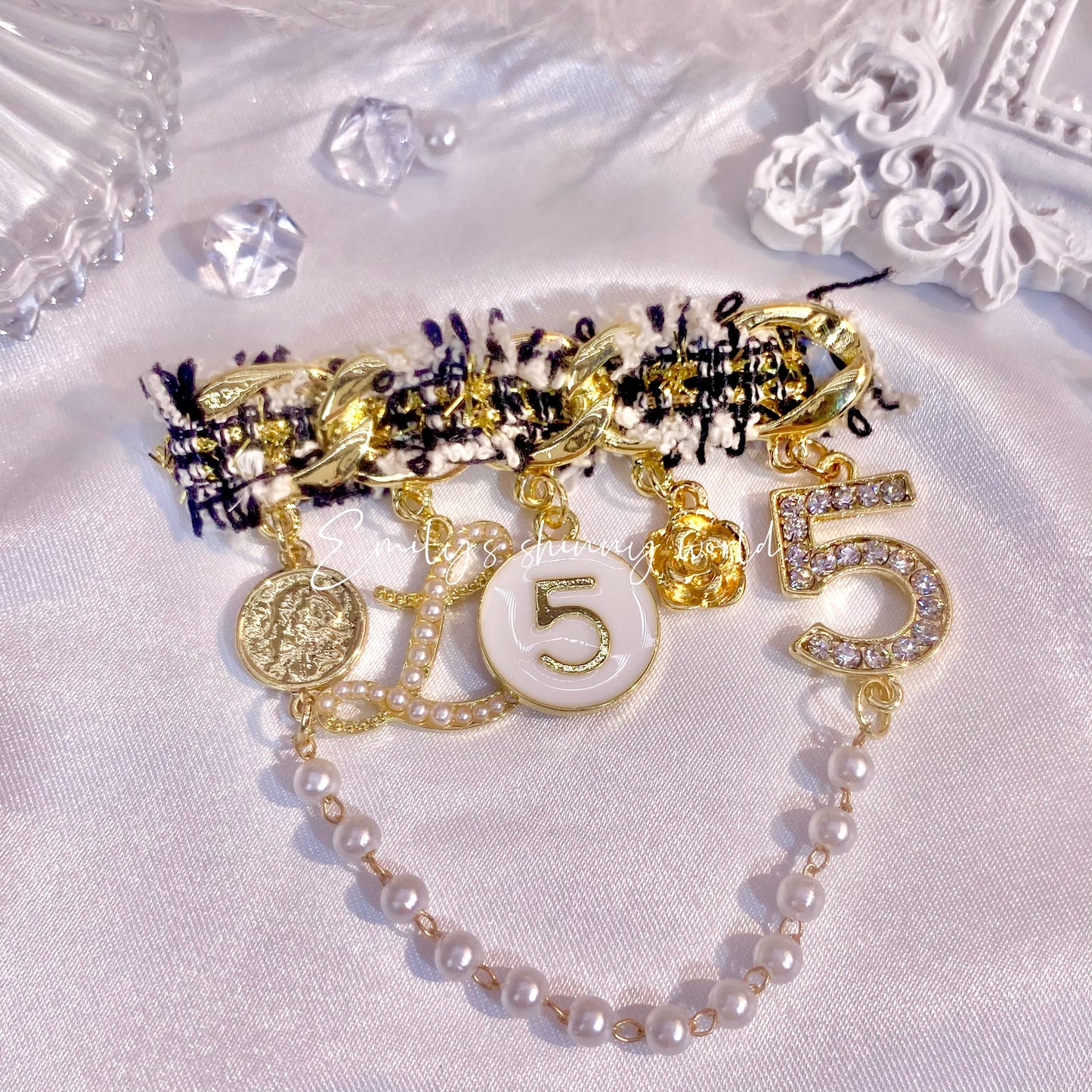 Newest Trend C*c Style of Brooches