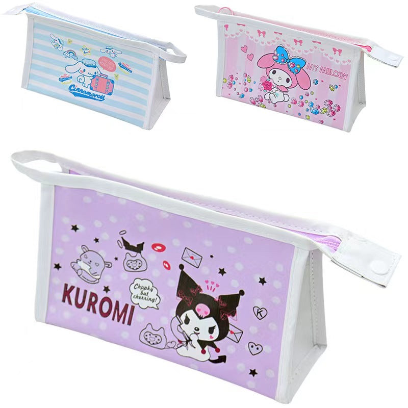 （再入荷!!）サンリオ 化粧ポーチ（防水仕様）